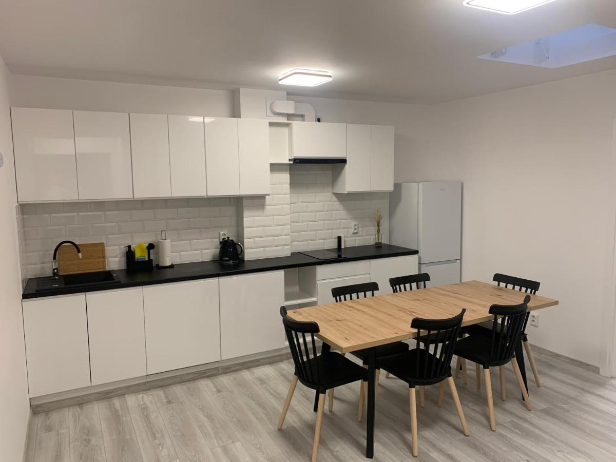 Apartamenty Przy Deptaku 斯维诺乌伊希切 外观 照片