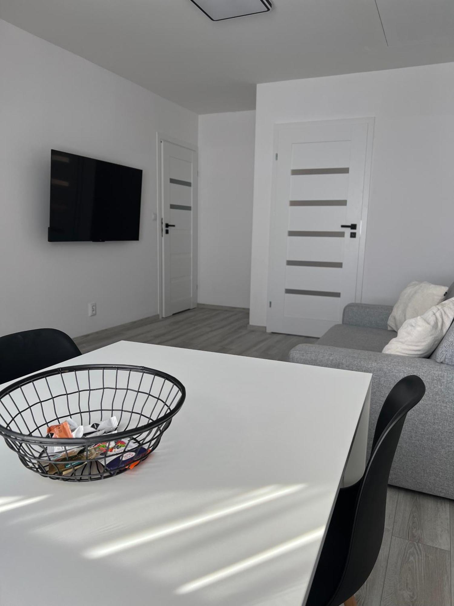 Apartamenty Przy Deptaku 斯维诺乌伊希切 外观 照片
