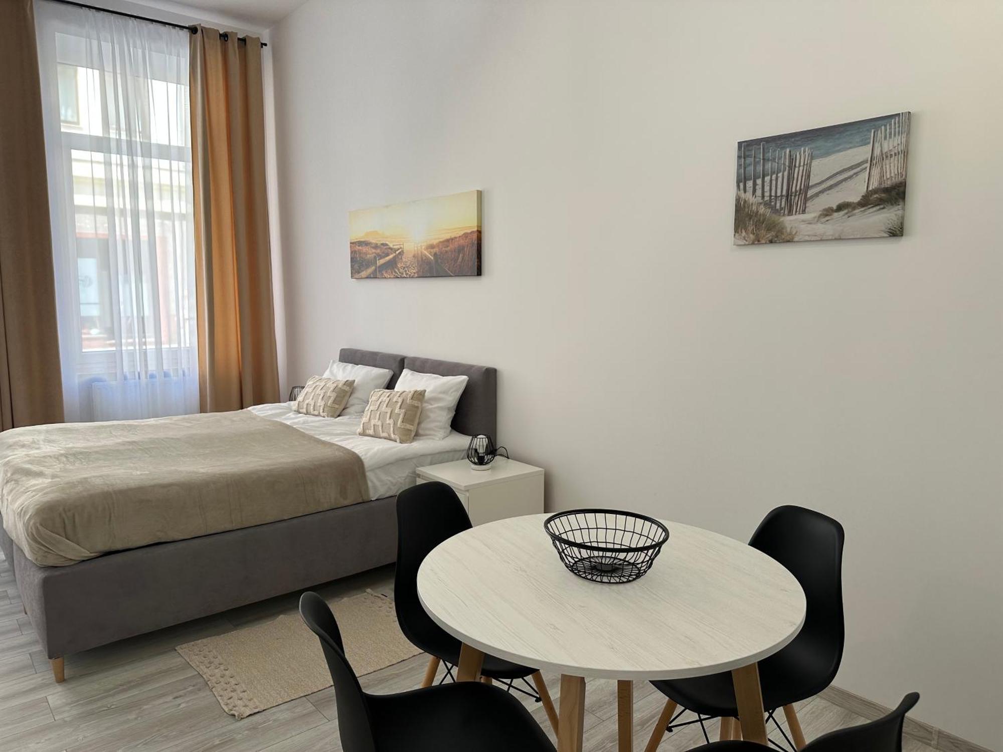 Apartamenty Przy Deptaku 斯维诺乌伊希切 外观 照片