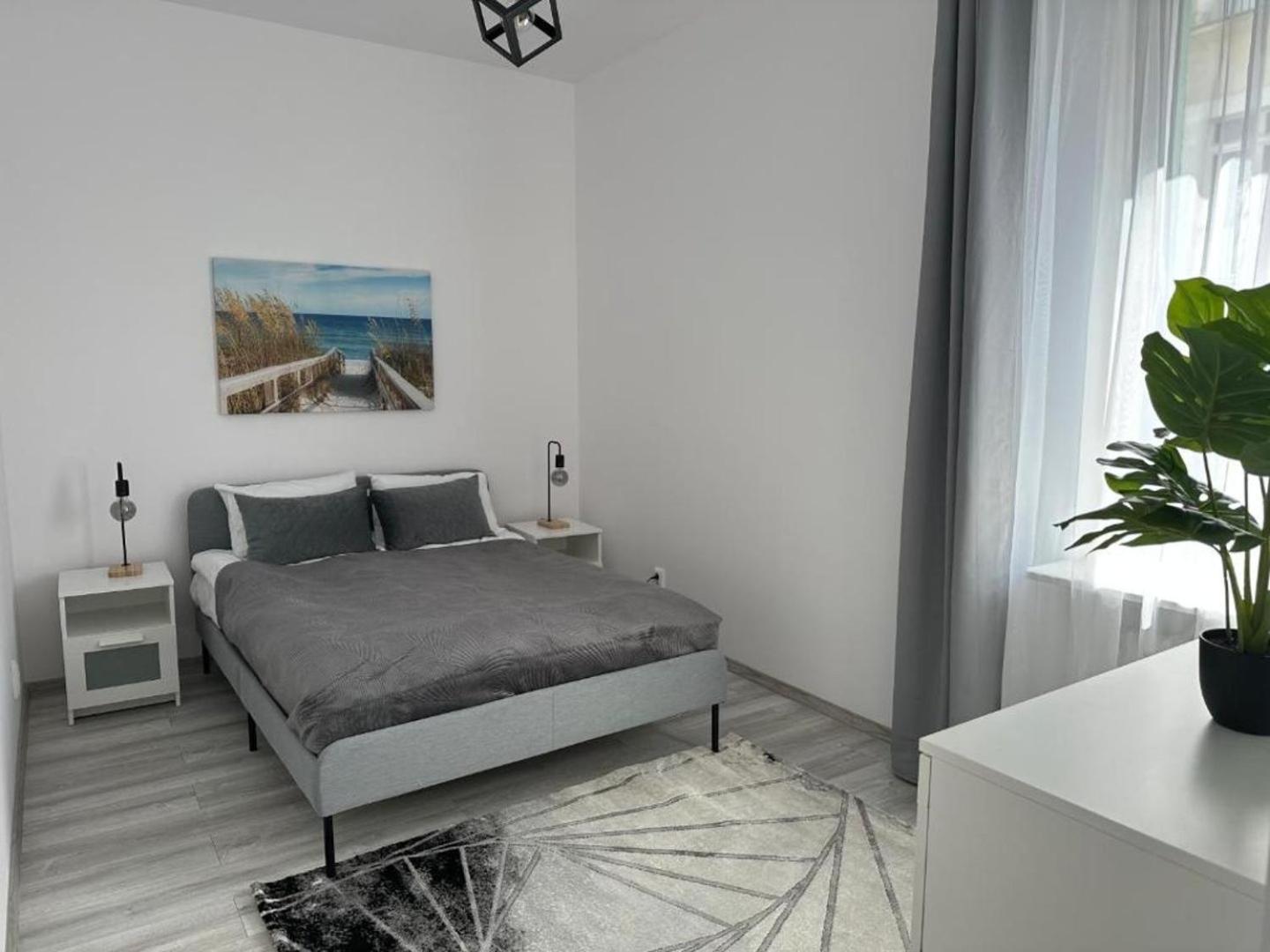 Apartamenty Przy Deptaku 斯维诺乌伊希切 外观 照片