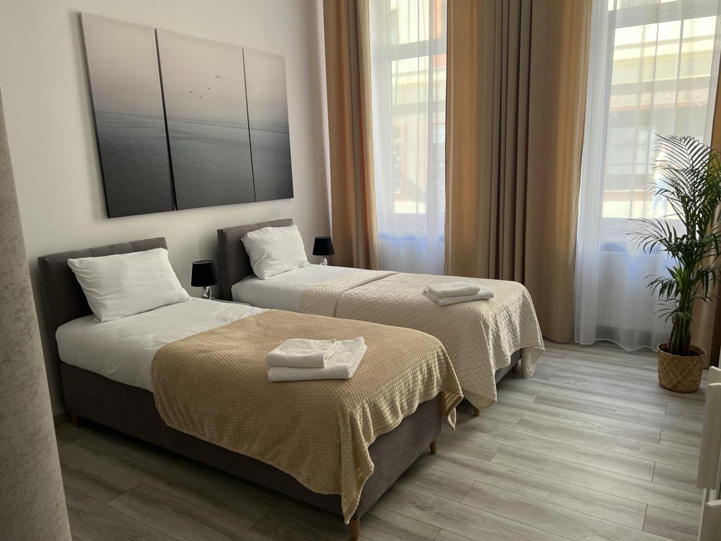 Apartamenty Przy Deptaku 斯维诺乌伊希切 外观 照片